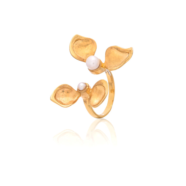 Pahi Pearl Ring