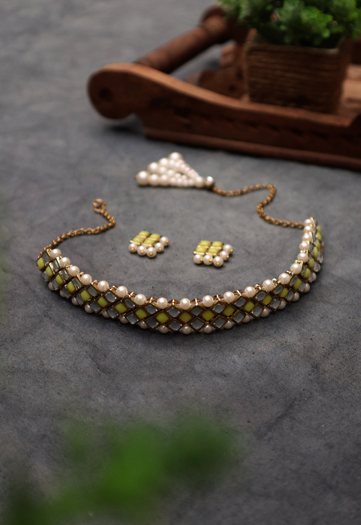 Kundan Stone Choker Necklace Set