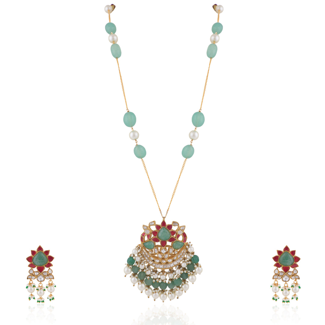 Flower Pendant Necklace Set