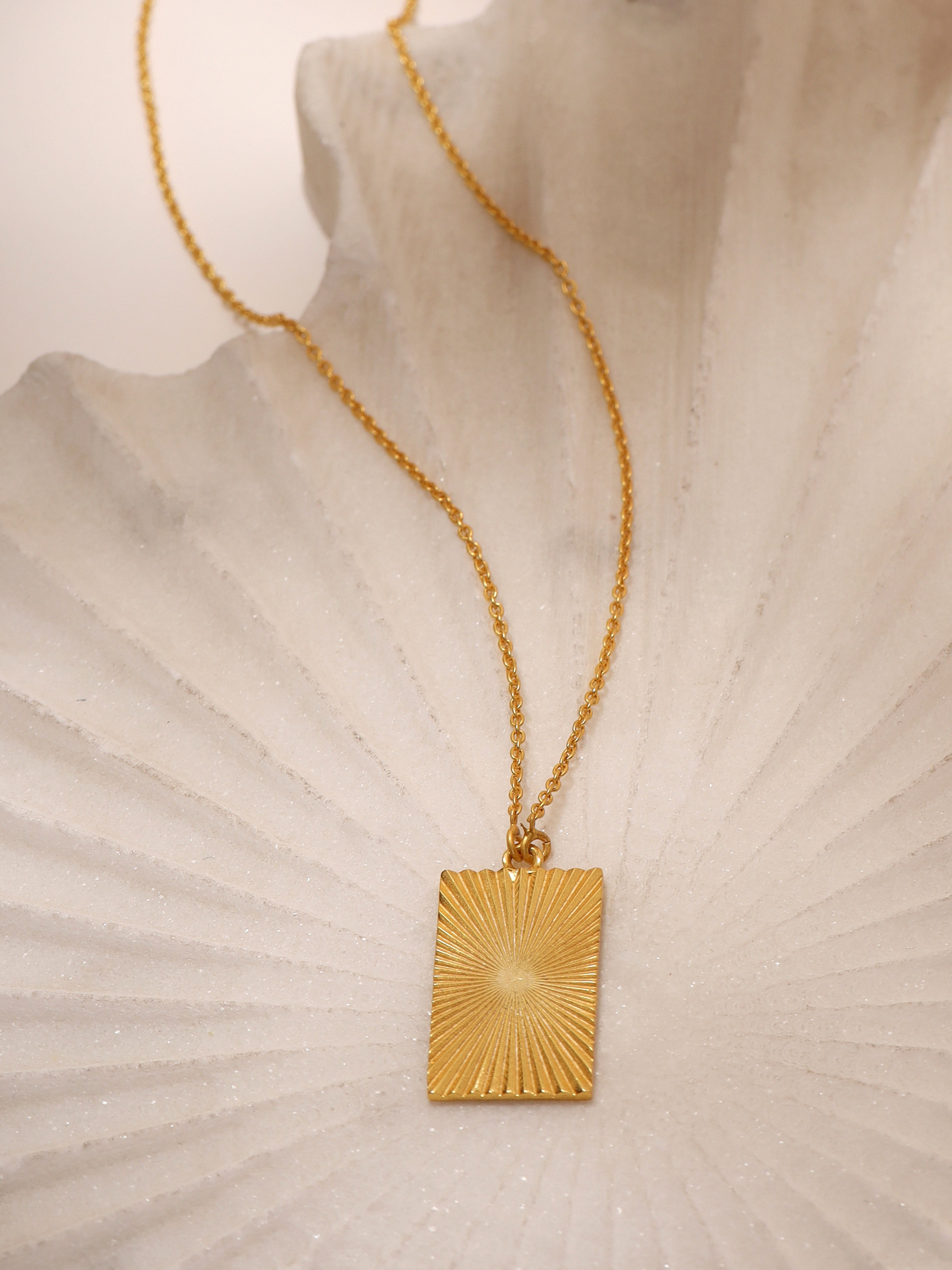 Gold Plated Rectangle Tag Necklace - Lovisa