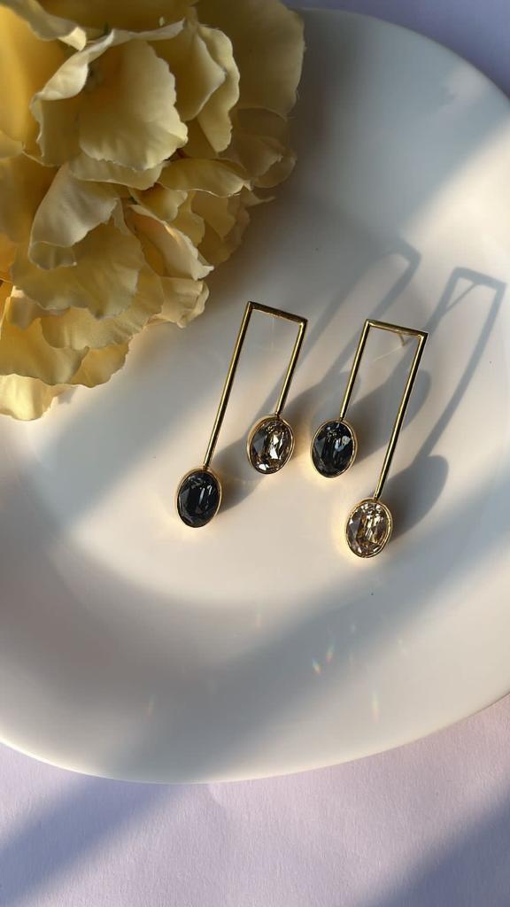 Mismatched Parallel Earrings
