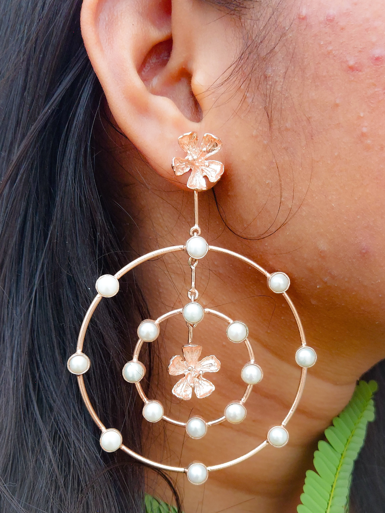 Floral Pearl Long Earring