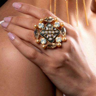 Suhaaya Mini Ring