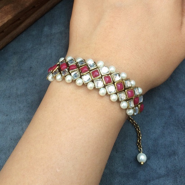 Kundan-Marsala Stone and Pearl Bracelet