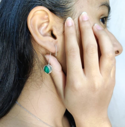 Sui Dhaga Earring